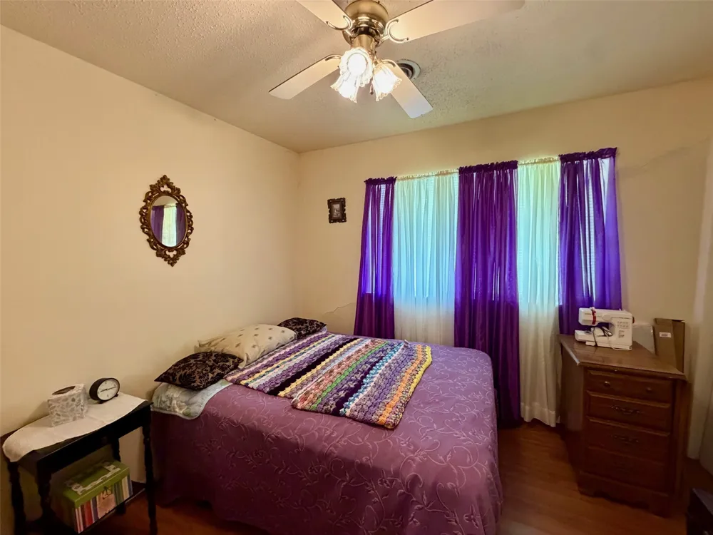 802 W 4th Street Clarksville, TX 75426