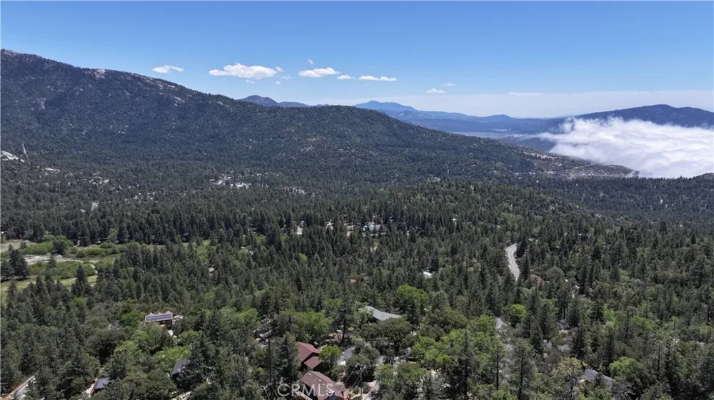 8 Big Rock Drive Idyllwild, CA 92549