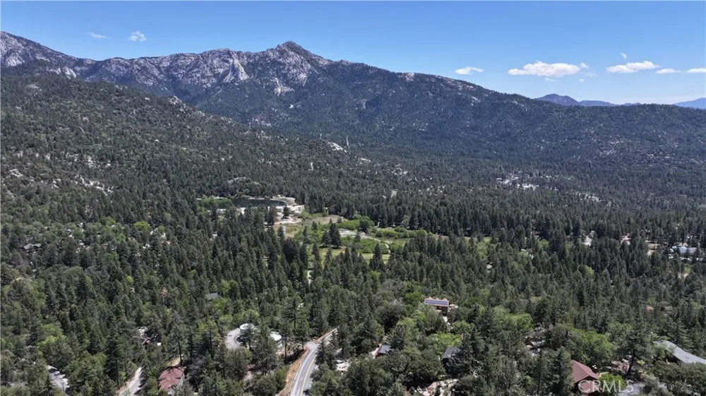 8 Big Rock Drive Idyllwild, CA 92549
