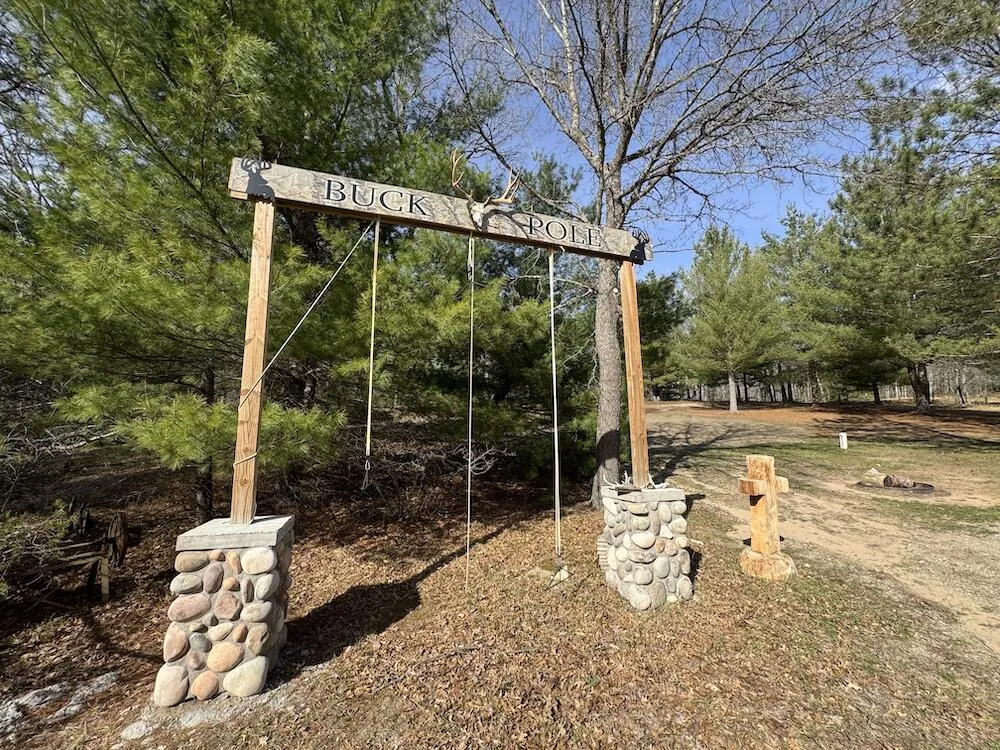 7584 Railroad Grade Gladwin, MI 48624