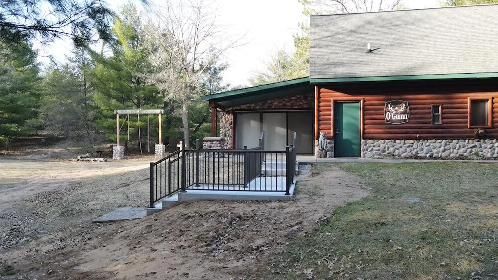 7584 Railroad Grade Gladwin, MI 48624