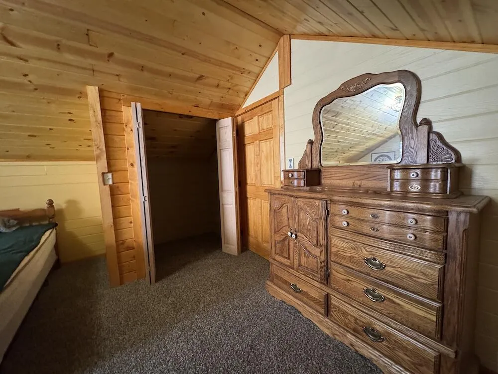7584 Railroad Grade Gladwin, MI 48624