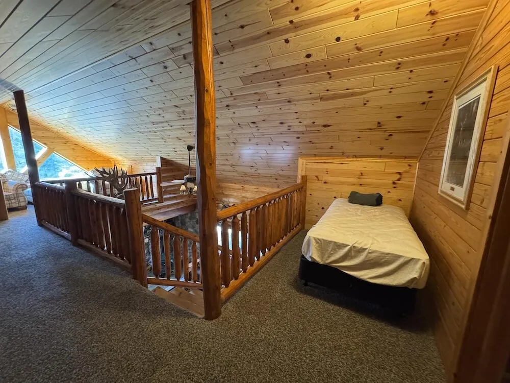 7584 Railroad Grade Gladwin, MI 48624