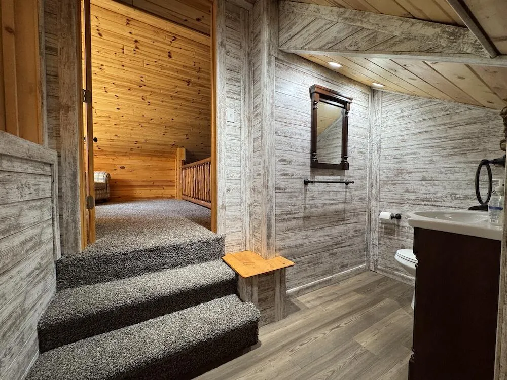 7584 Railroad Grade Gladwin, MI 48624