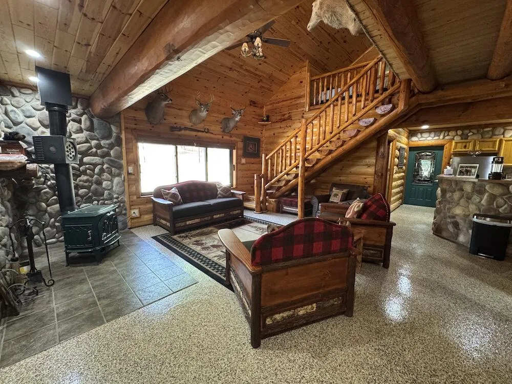 7584 Railroad Grade Gladwin, MI 48624