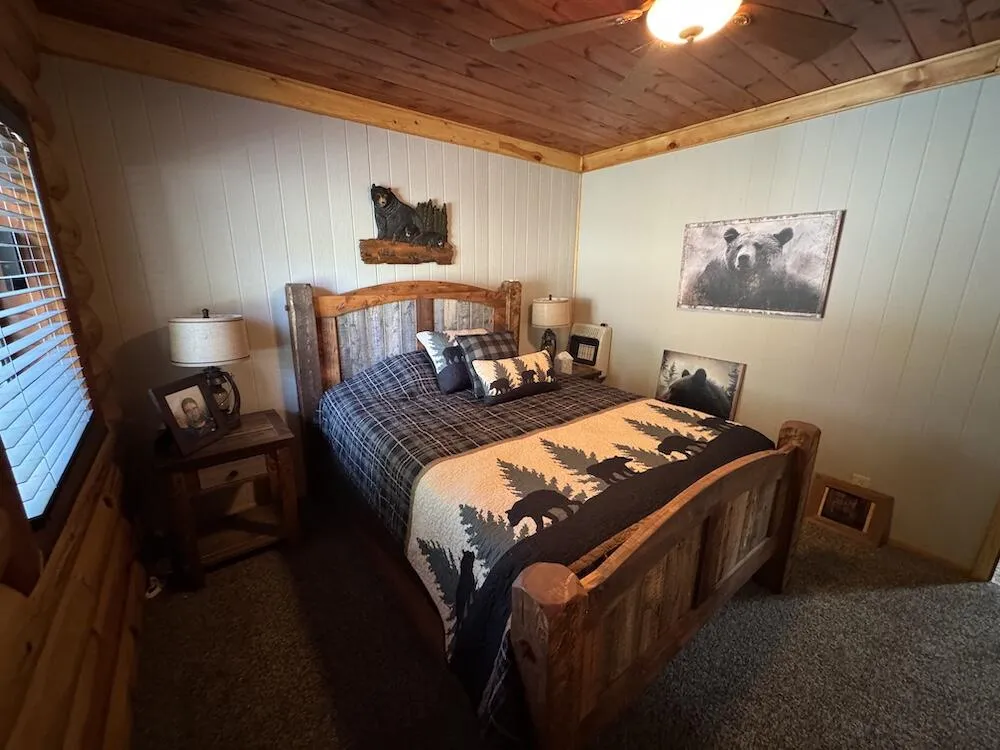 7584 Railroad Grade Gladwin, MI 48624