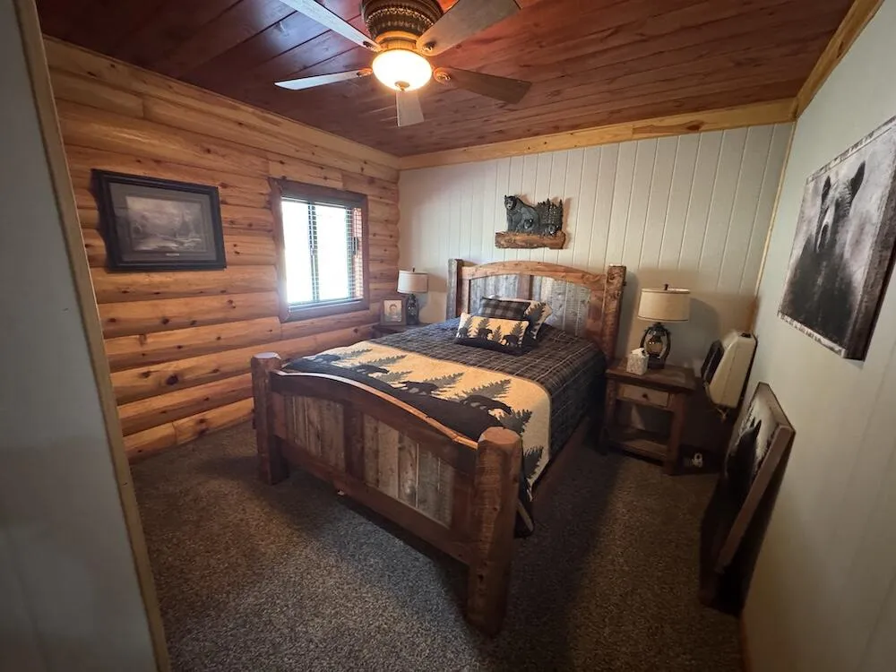7584 Railroad Grade Gladwin, MI 48624