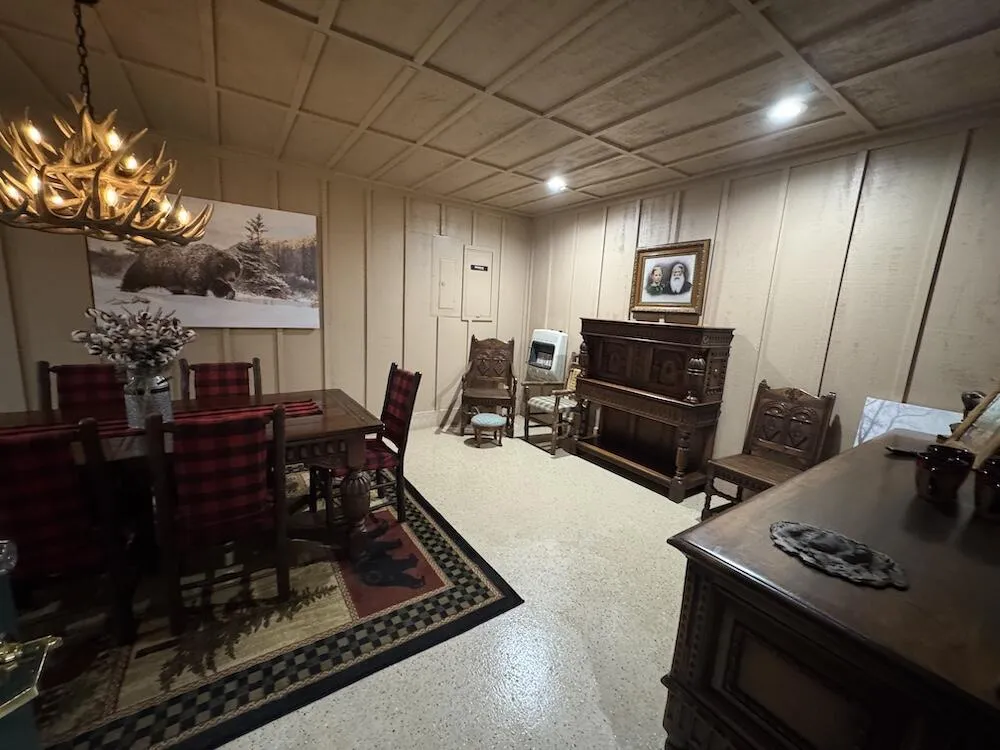 7584 Railroad Grade Gladwin, MI 48624