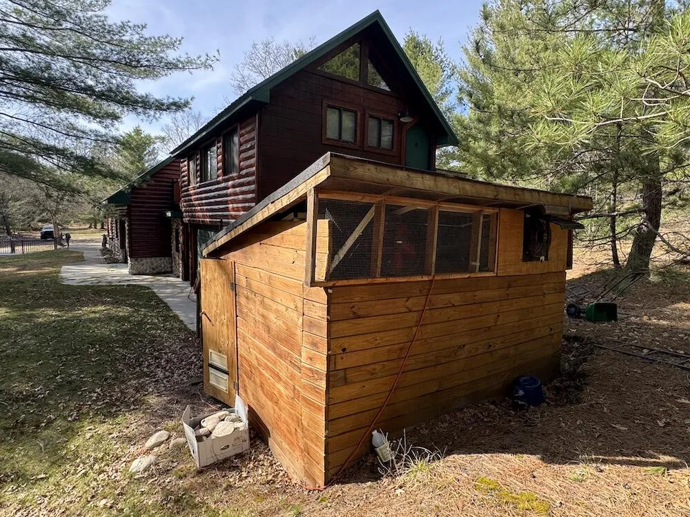 7584 Railroad Grade Gladwin, MI 48624