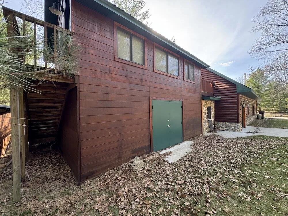 7584 Railroad Grade Gladwin, MI 48624