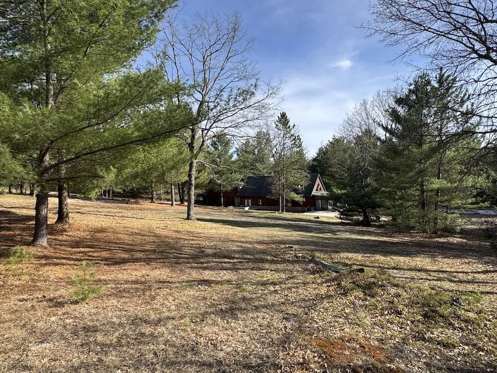 7584 Railroad Grade Gladwin, MI 48624