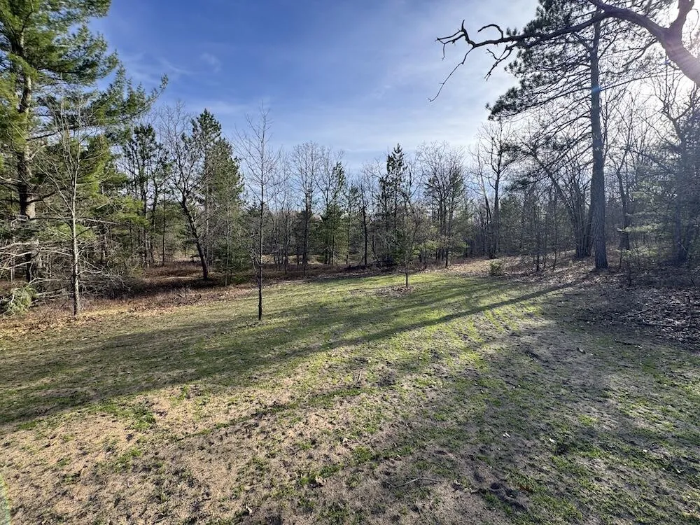 7584 Railroad Grade Gladwin, MI 48624