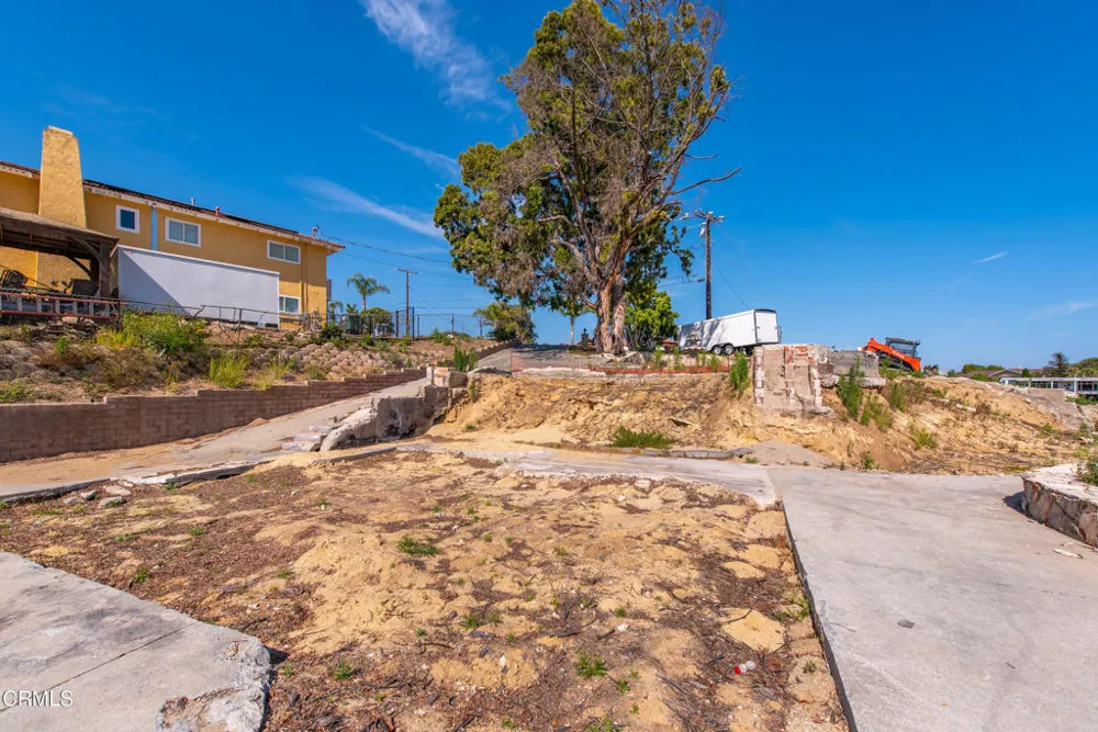 183 Cerro Crest Drive Camarillo, CA 93010