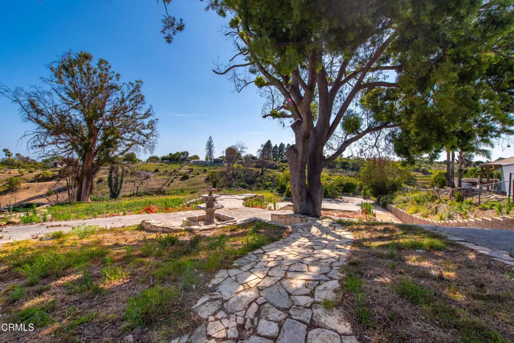 183 Cerro Crest Drive Camarillo, CA 93010