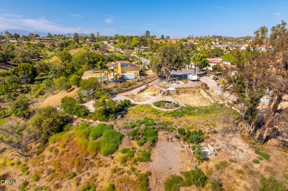 183 Cerro Crest Drive Camarillo, CA 93010