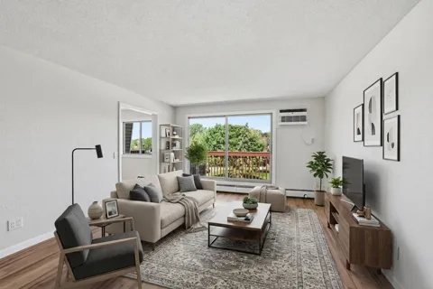 14630 Garrett Avenue #611