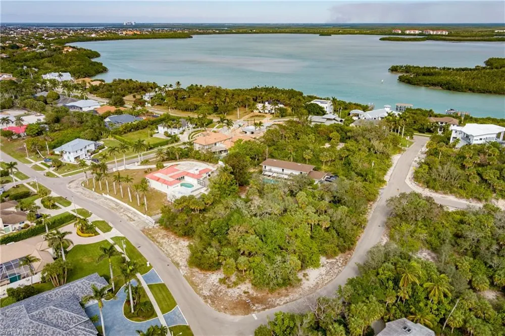 889 Scott Drive Marco Island, FL 34145