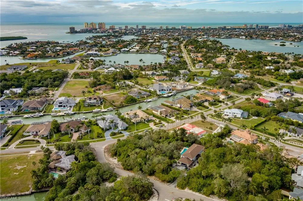 889 Scott Drive Marco Island, FL 34145