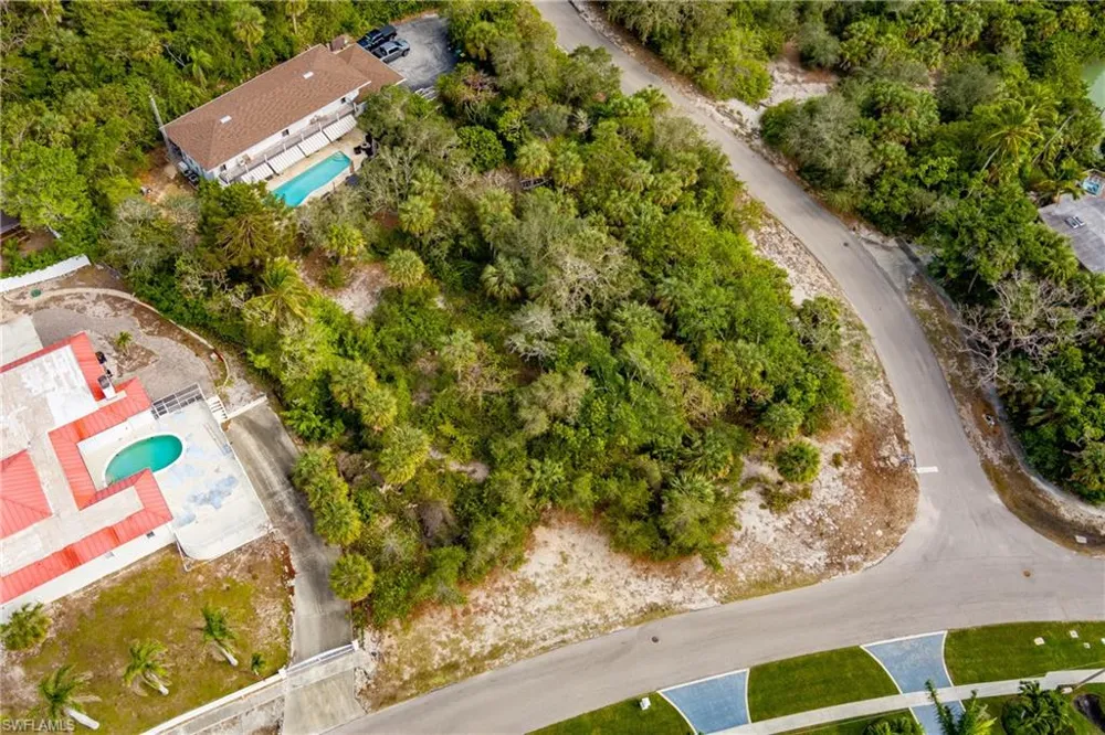 889 Scott Drive Marco Island, FL 34145