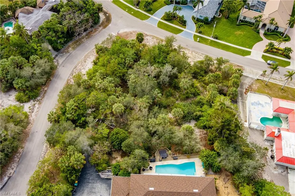 889 Scott Drive Marco Island, FL 34145