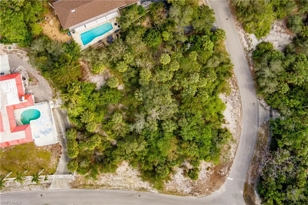 889 Scott Drive Marco Island, FL 34145