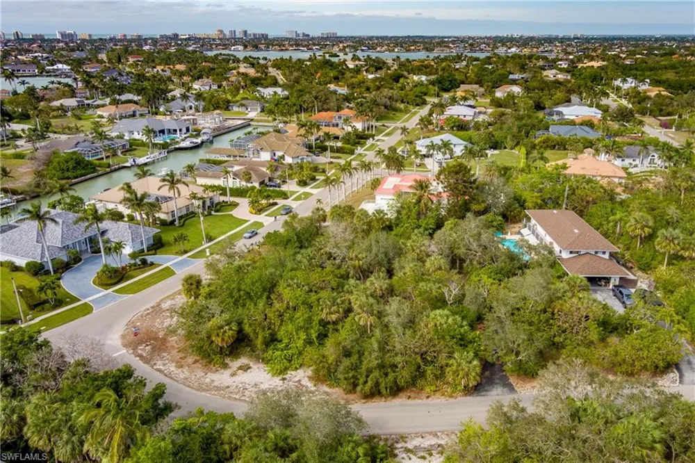 889 Scott Drive Marco Island, FL 34145
