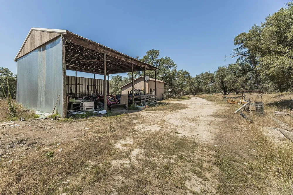 35477 Qualls Prather Road Auberry, CA 93602