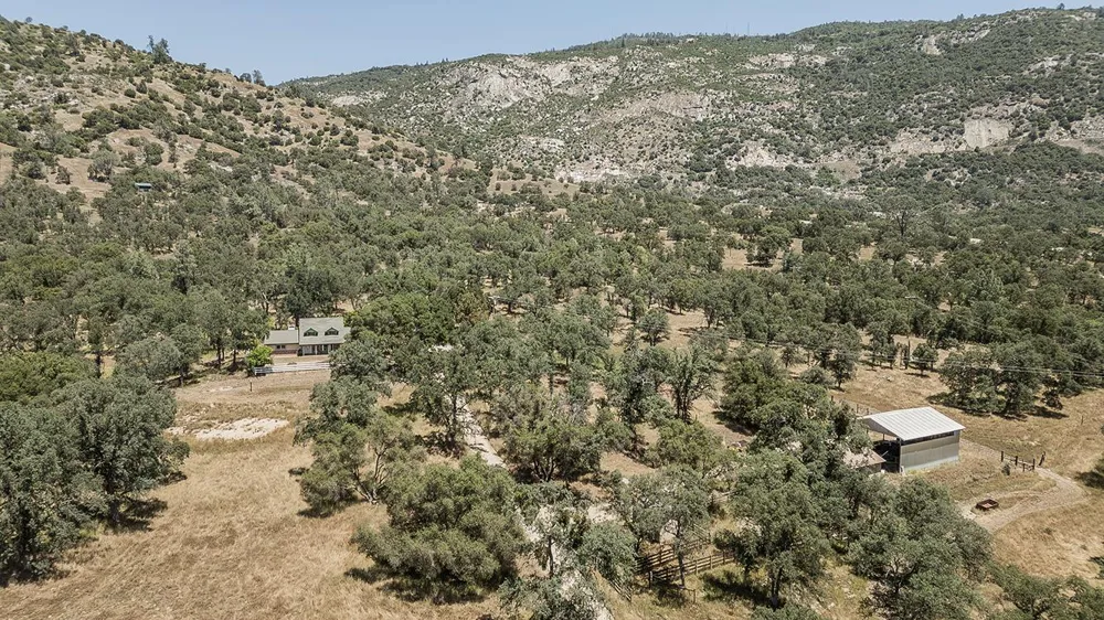 35477 Qualls Prather Road Auberry, CA 93602
