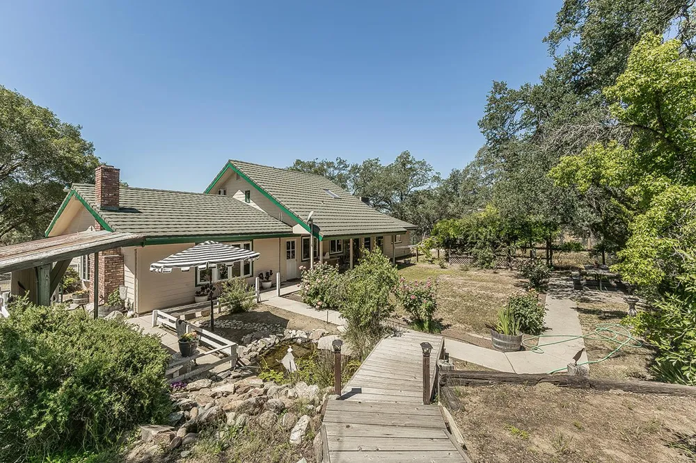 35477 Qualls Prather Road Auberry, CA 93602
