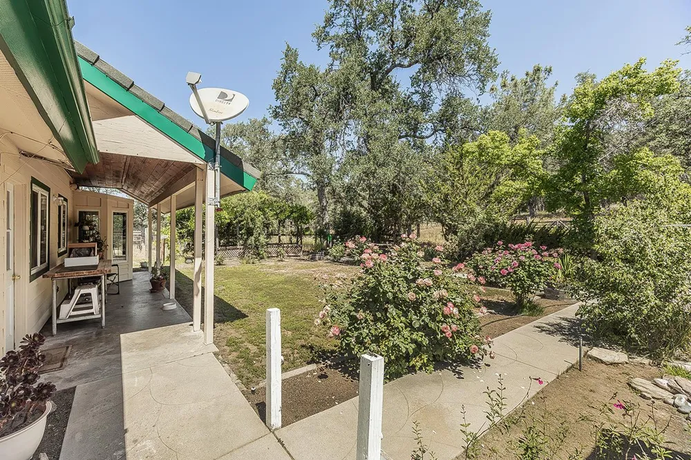 35477 Qualls Prather Road Auberry, CA 93602