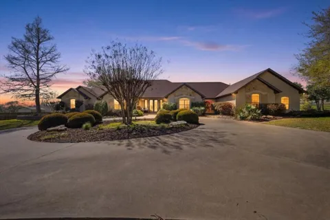 17636 County Road 2195