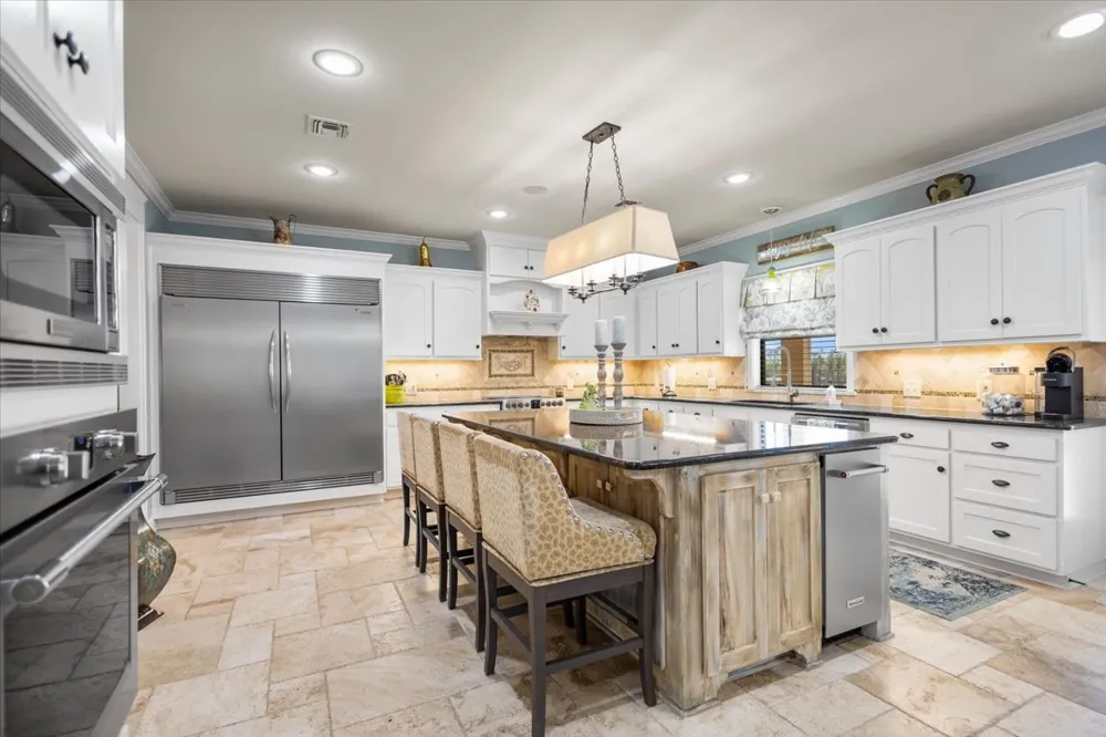 17636 County Road 2195 Whitehouse, TX 75791
