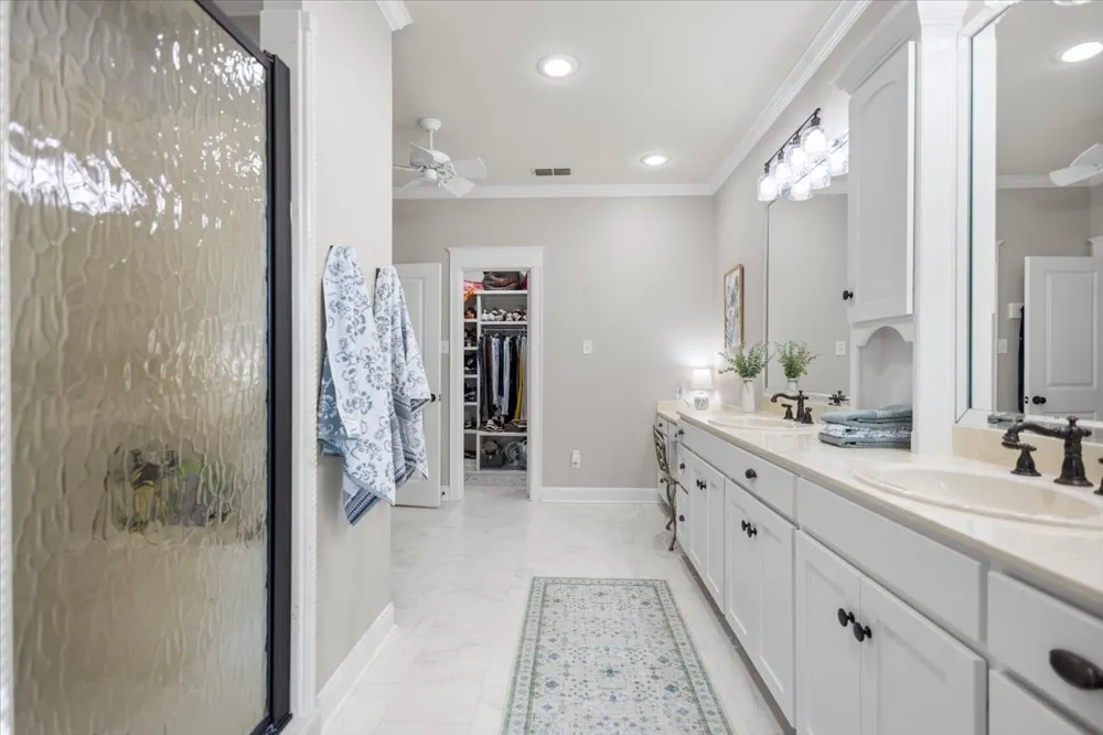 17636 County Road 2195 Whitehouse, TX 75791
