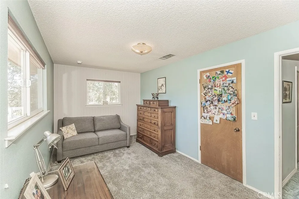 35477 Qualls Prather Auberry, CA 93602