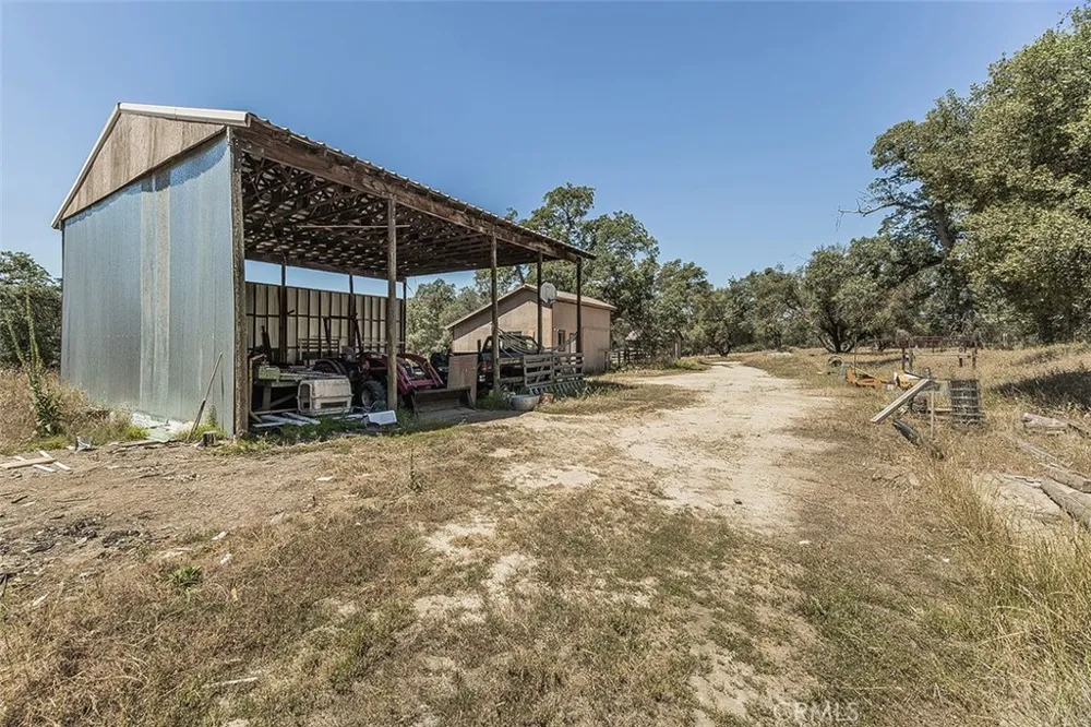 35477 Qualls Prather Auberry, CA 93602