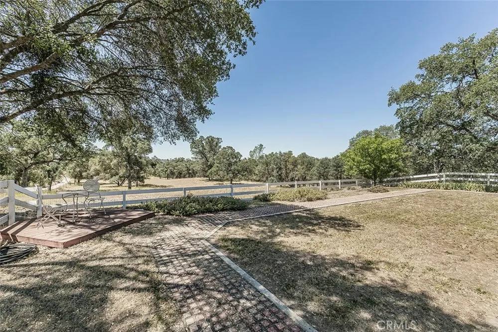 35477 Qualls Prather Auberry, CA 93602