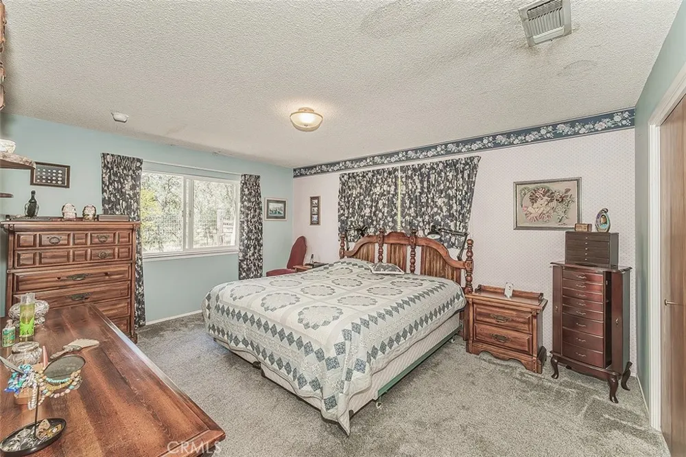 35477 Qualls Prather Auberry, CA 93602