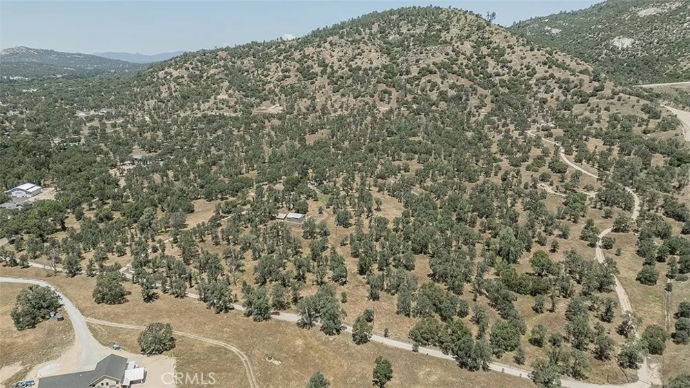 35477 Qualls Prather Auberry, CA 93602
