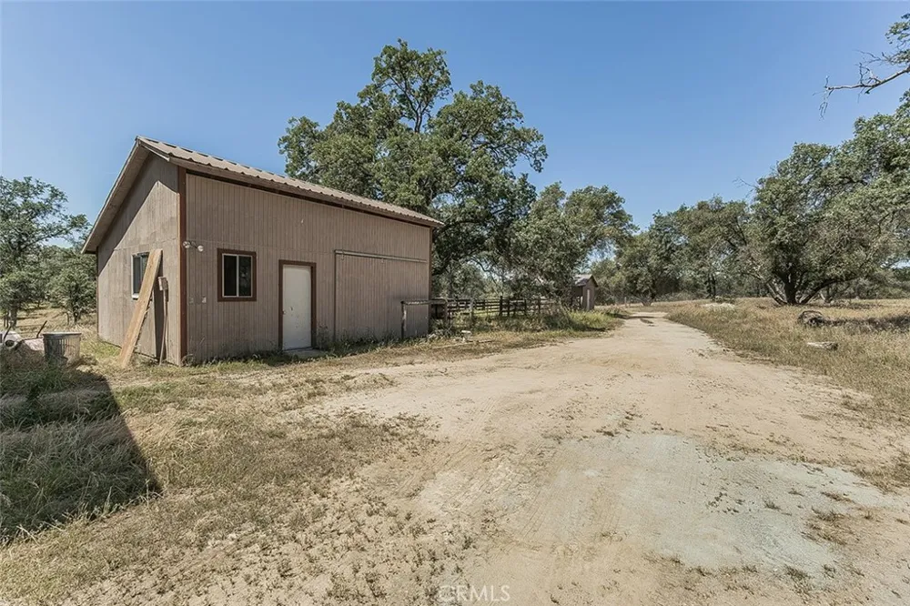 35477 Qualls Prather Auberry, CA 93602