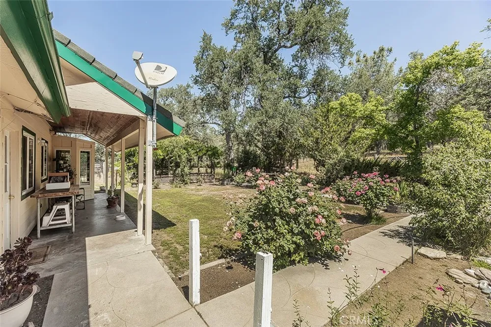 35477 Qualls Prather Auberry, CA 93602