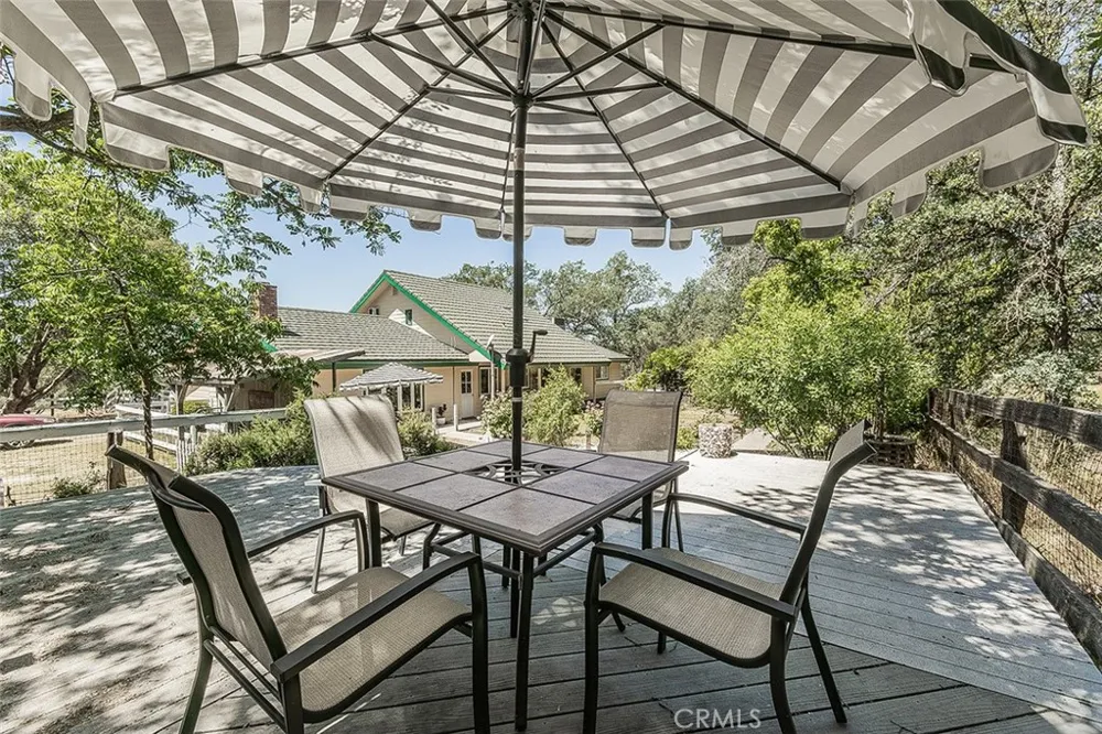 35477 Qualls Prather Auberry, CA 93602