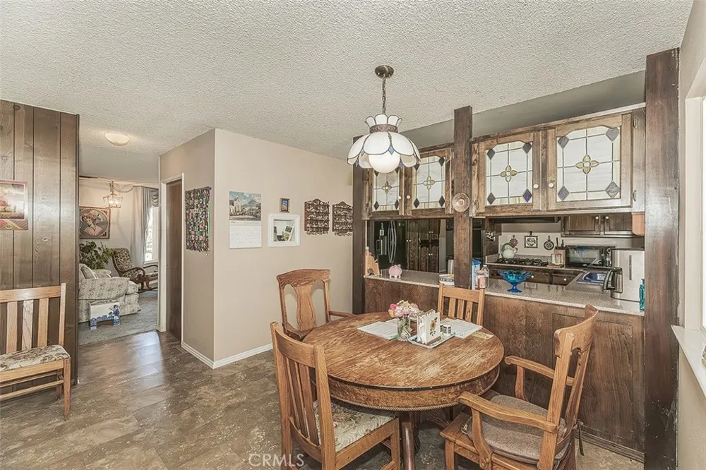 35477 Qualls Prather Auberry, CA 93602