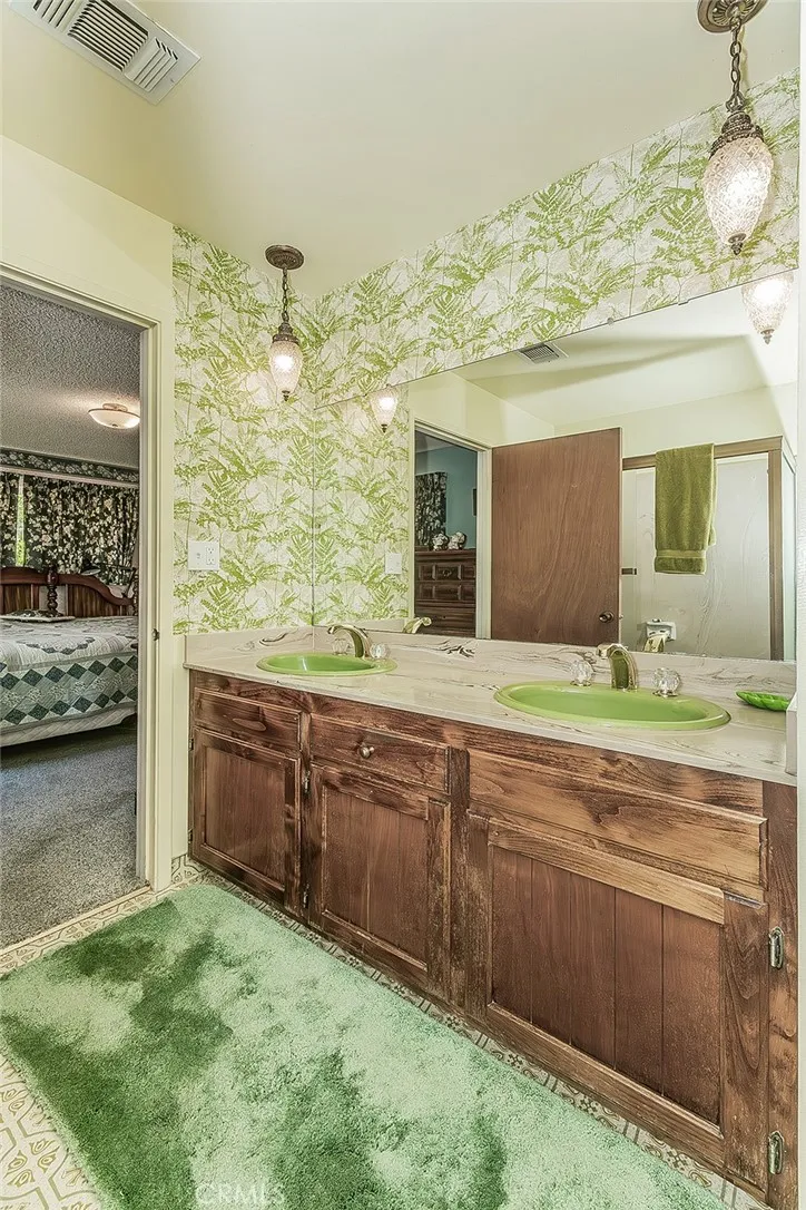 35477 Qualls Prather Auberry, CA 93602