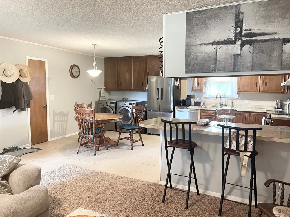 140 S Comanche Drive De Leon, TX 76444
