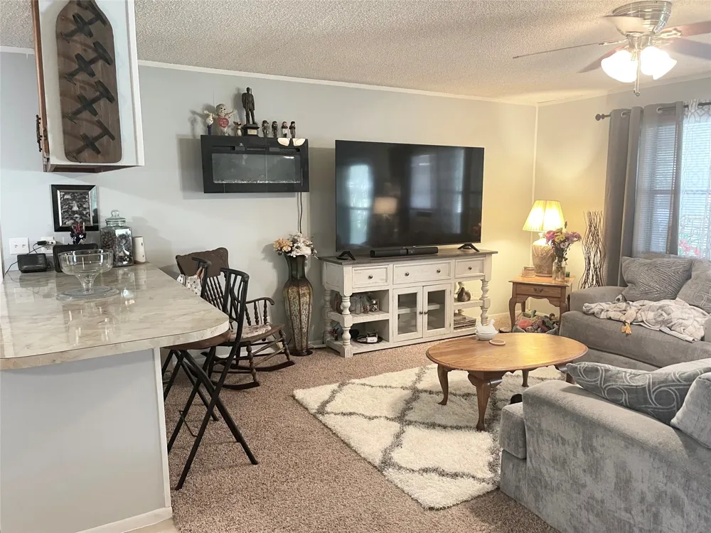 140 S Comanche Drive De Leon, TX 76444