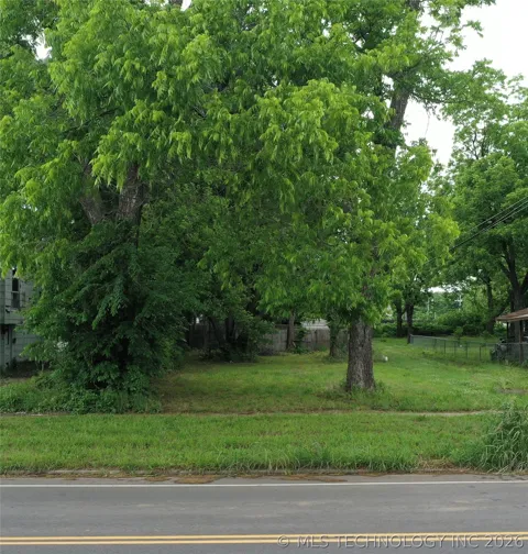 910 Callahan Street