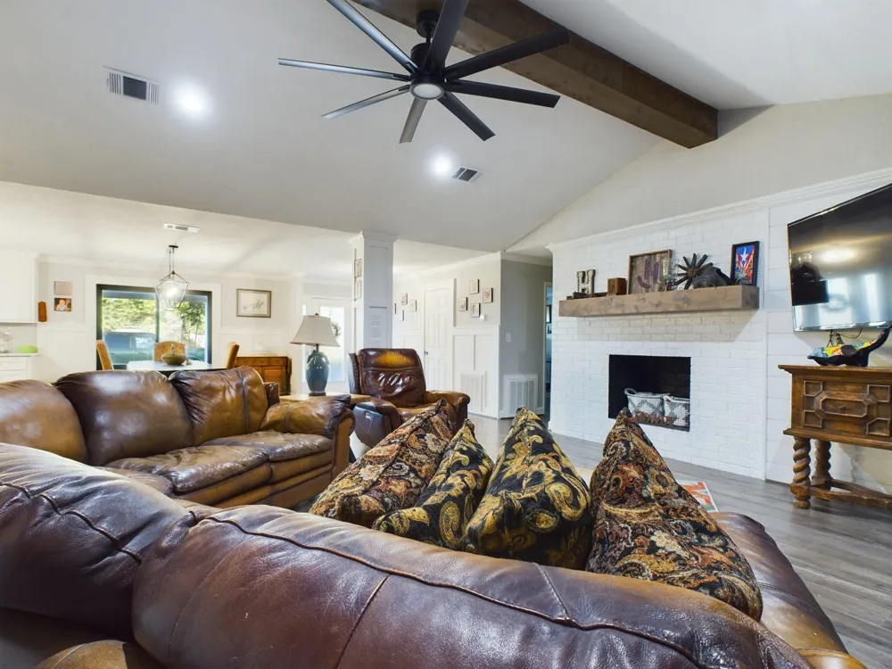 6099 Fm 227 W Grapeland, TX 75844