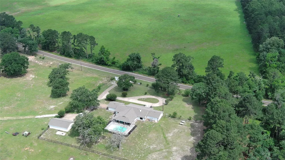 6099 Fm 227 W Grapeland, TX 75844