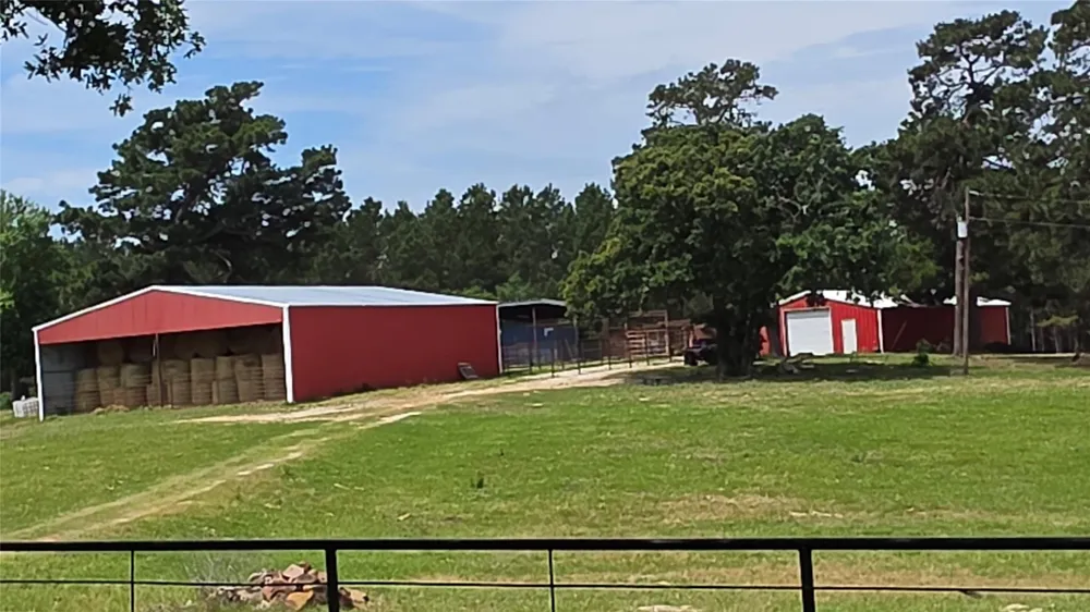 6099 Fm 227 W Grapeland, TX 75844