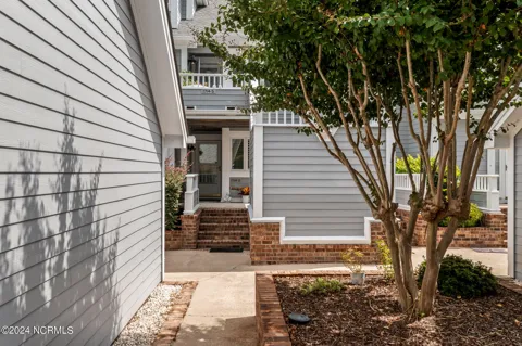 1714 Deerfield Drive SW #Apt 2